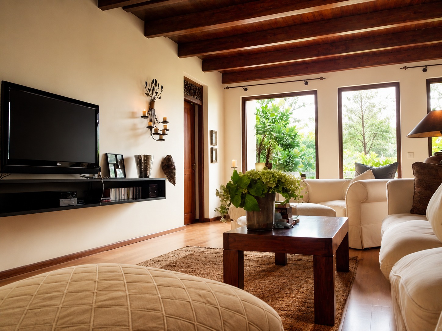 Reef Villa Hotel gallery image 4